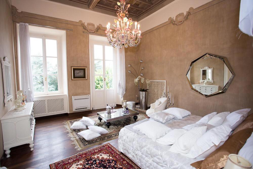 Villa Ghiringhelli Azzate Ngoại thất bức ảnh