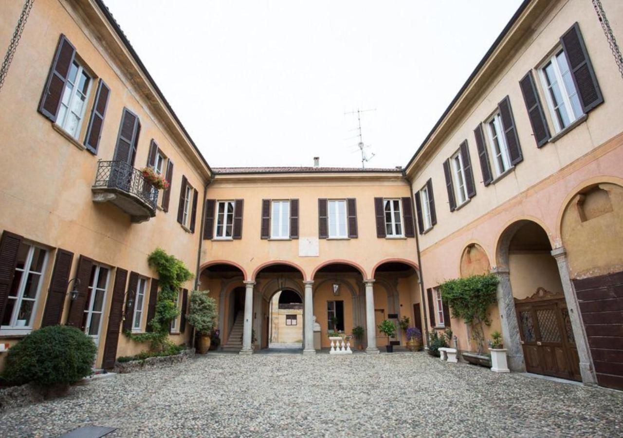 Villa Ghiringhelli Azzate Ngoại thất bức ảnh