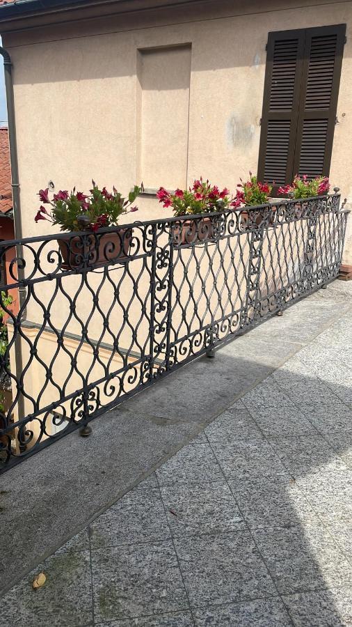 Villa Ghiringhelli Azzate Ngoại thất bức ảnh